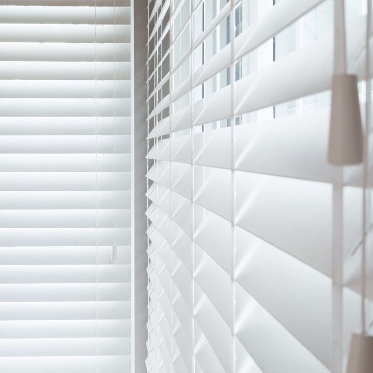 Blinds - Jalousien aus Holz